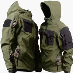 Herren Softshelljacke mit Kapuze und mehreren Reißverschlusstaschen in Armeegrün
