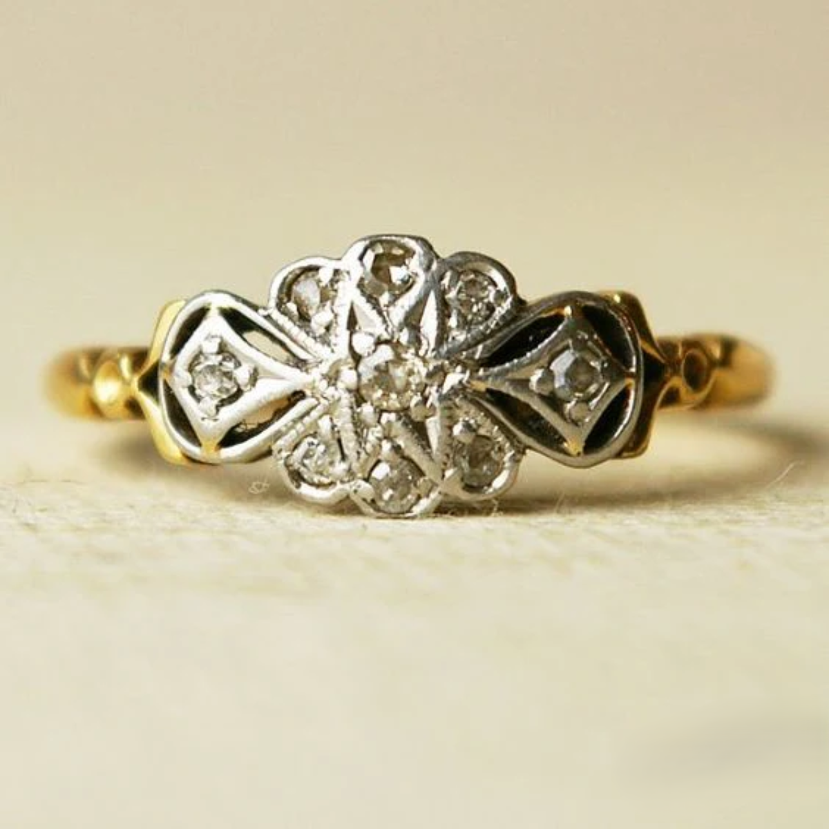 Verena – Floraler Art-Déco-Ring
