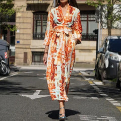 Tie-Dye-Wickel-Maxikleid mit Gürtel für Damen in Orange