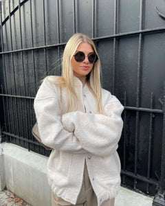 Übergroße Tweed Bomberjacke in Weiß