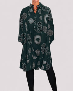 Lacie - Legeres Kleid mit Kragendetail in Grün