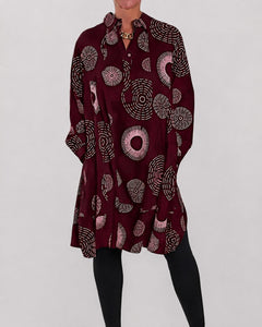Lacie - Legeres Kleid mit Kragendetail in Rot