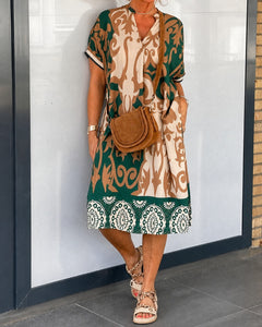 Yaseen - Kleid mit verziertem Muster in Grün