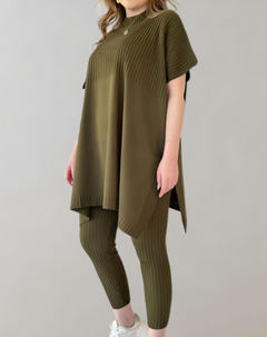 Lucía | Zweiteiliges Strickset mit Oversized-Top und Leggings in Olivgrün