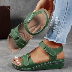 Selina | Zeitlose Sandalen Damen für stilbewusste Frauen in Grün