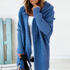 Lara - Bequeme Strickjacke in Blau
