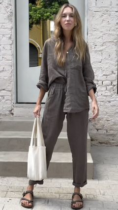 Marjan™ | Elegantes zweiteiliges Leinenhemd und Hosenset in Grau