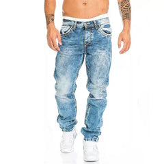 Weite Herren-Jeans mit bequemem Schnitt in Hellblau