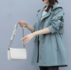 Lisa | Langer Wasserdichter Trenchcoat mit Kapuze in Hellblau