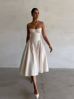 Laura- Elegantes Midi Abendkleid mit Plisseesaum in Creme