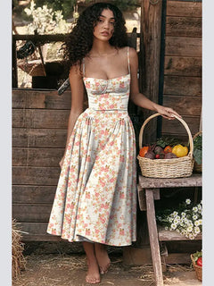 Laura- Elegantes Midi Abendkleid mit Plisseesaum in Gedruckt