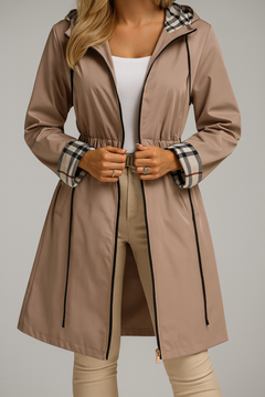 Wilhelmine | Damen Warmer Mantel mit Zip-Verschluss in Beige
