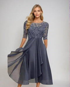 Vireya - Luxuriöses Abendkleid in Lila