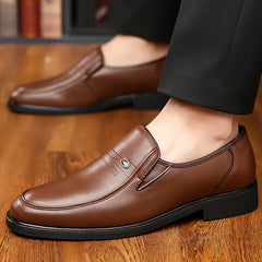 George | Klassischer Schnitt Schlupf Penny-Loafer in Braun