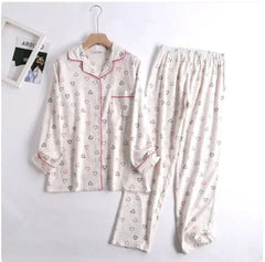 Roxana - Bequemes Damen Pyjama-Set mit lebendigen Mustern in Weißes Herz