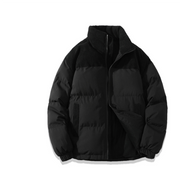 Warme, winterliche Herrenjacke in Schwarz