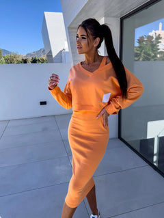 Tilda™ | Elegantes Set aus Kleid und Sweatshirt in Orange