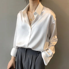 Aspyn - Lässige lockere Bluse in Weiß