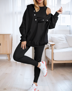 SILKE - SET AUS SWEATSHIRT, LEGGINGS UND OBERTEIL in Schwarz