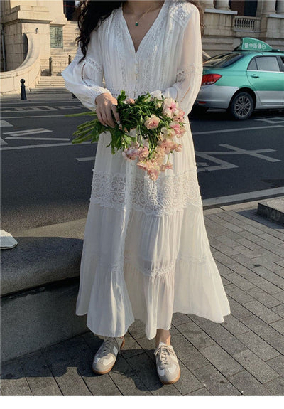 Alexandra – Weißes Maxikleid – Spitzendetails