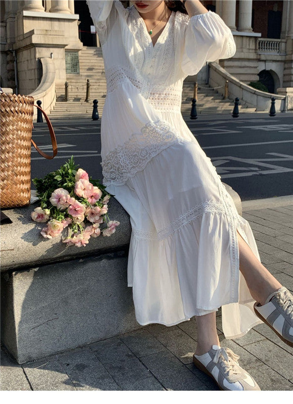 Alexandra – Weißes Maxikleid – Spitzendetails