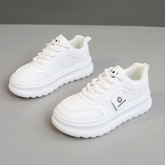 Damen Sportliche Sneaker mit dämpfendem Komfort und modischem Design in Weiß