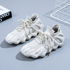 Damen Sportliche Sneakers mit innovativem und ergonomischem Design in Beige