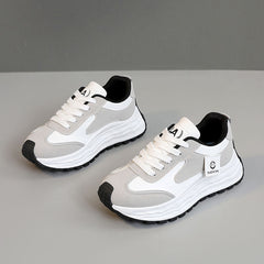 Damen Sportliche Lauf Sneakers mit modernem Design und flexibler Dämpfung in Grau