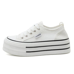 Damen Plattform Sneakers aus atmungsaktivem Mesh mit modischem Design in Weiß