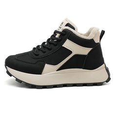 Damen High-Top Sneakers mit kuscheligem Innenfutter und robustem Profil in Schwarz