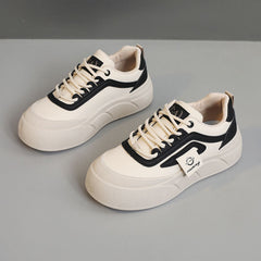 Damen modische Plateau Sneakers mit Sportprofil und atmungsaktivem Obermaterial in Schwarz