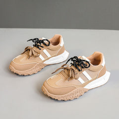 Damen Sportliche Freizeitsneaker mit innovativem Dämpfungssystem in Camel