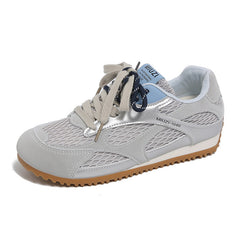 Damen Atmungsaktive Freizeit Sneakers mit innovativem Mesh-Obermaterial und rutschfester Sohle in Silbergrau