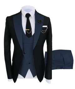 Luxuriöser Hochzeitsgastanzug Für Herren | 3-teilig in Marineblau