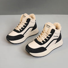 Damen Sportliche High-Top Sneakers mit warmem Fleece-Futter und rutschfester Sohle in Schwarz