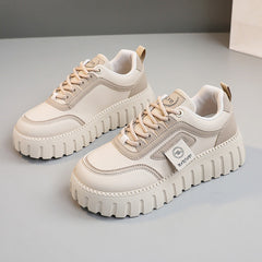 Damen modische Chunky Sneaker mit dämpfender Gummisohle und atemberaubendem Design in Khaki