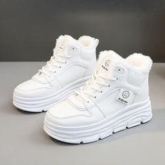 Damen High-Top Sneakers mit kuscheligem Innenfutter und dämpfender Sohle in Weiß