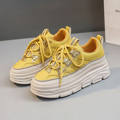 Damen Sportliche Chunky Sneakers mit Glitzer-Applikationen in Gelb
