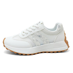 Damen Sportliche Sneakers mit atmungsaktivem Mesh-Obermaterial und flexibler Sohle in Weiß