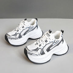 Damen Chunky Sneakers mit dämpfender Laufsohle und modischem Design in Weiß