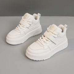 Damen Sportliche High-Top Sneakers mit kuscheligem Innenfutter und sicherem Schnallenverschluss in Beige