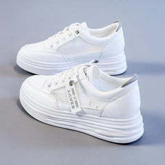 Damen Komfortable Sneaker mit atmungsaktivem Netz-Obermaterial und flexiblem Design in Grau