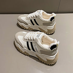 Damen modische Sneakers mit atmungsaktivem Mesh-Obermaterial und dämpfender Laufsohle in Beige
