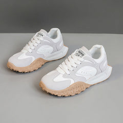 Damen Sportliche Lauf-Sneaker mit rutschfester Gummisohle und atmungsaktivem Obermaterial in Grau