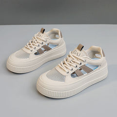 Damen Sportliche Plateau Sneakers mit atmungsaktiver Mesh-Konstruktion und rutschfester Laufsohle in Khaki