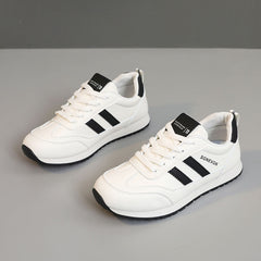Damen Sportschuhe mit atmungsaktivem Obermaterial und rutschfester Laufsohle in Schwarz