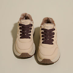 Damen Sneakers mit robuster Gummisohle und atmungsaktivem Mesh-Obermaterial in Khaki