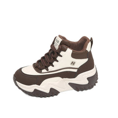 Damen Sportliche High-Top Sneakers mit robustem Profil und dynamischem Design in Beige