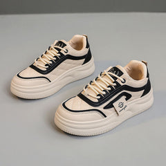 Damen modische Sneakers mit sportlichem Design und dämpfender Laufsohle in Schwarz