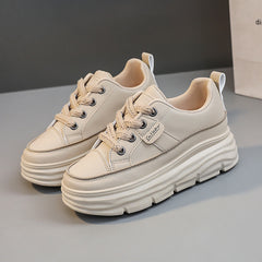 Damen Plateausneaker mit trendigem Design und innovativem Dämpfungssystem in Khaki